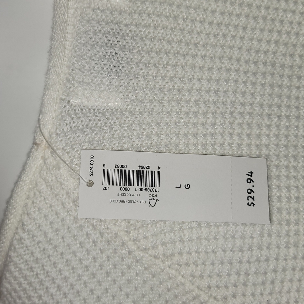 sweater - Picture 13 of 15